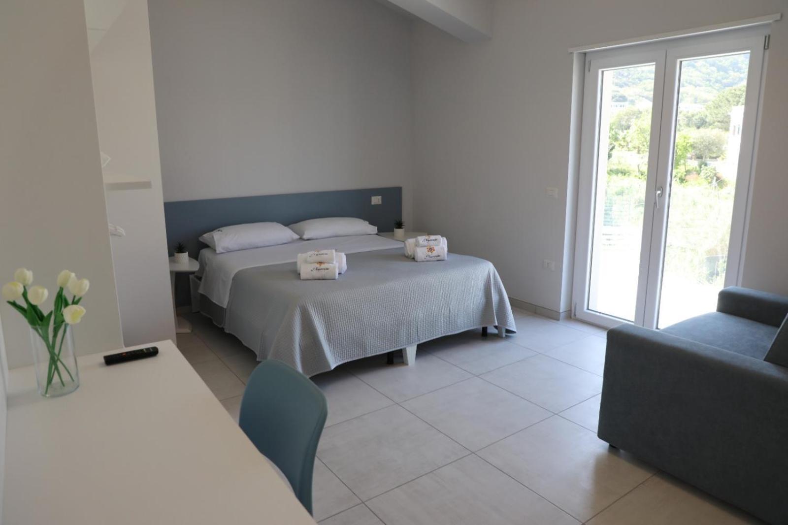 Il Narciso Residence Тропеа Екстериор снимка