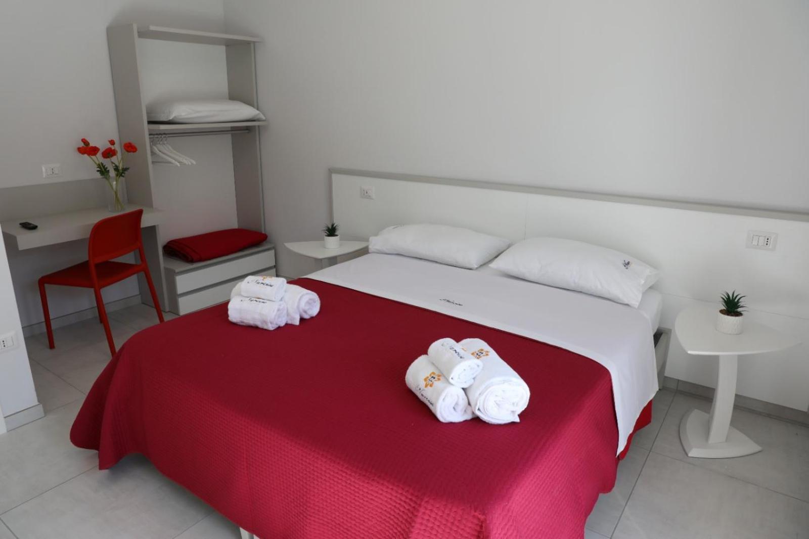 Il Narciso Residence Тропеа Екстериор снимка