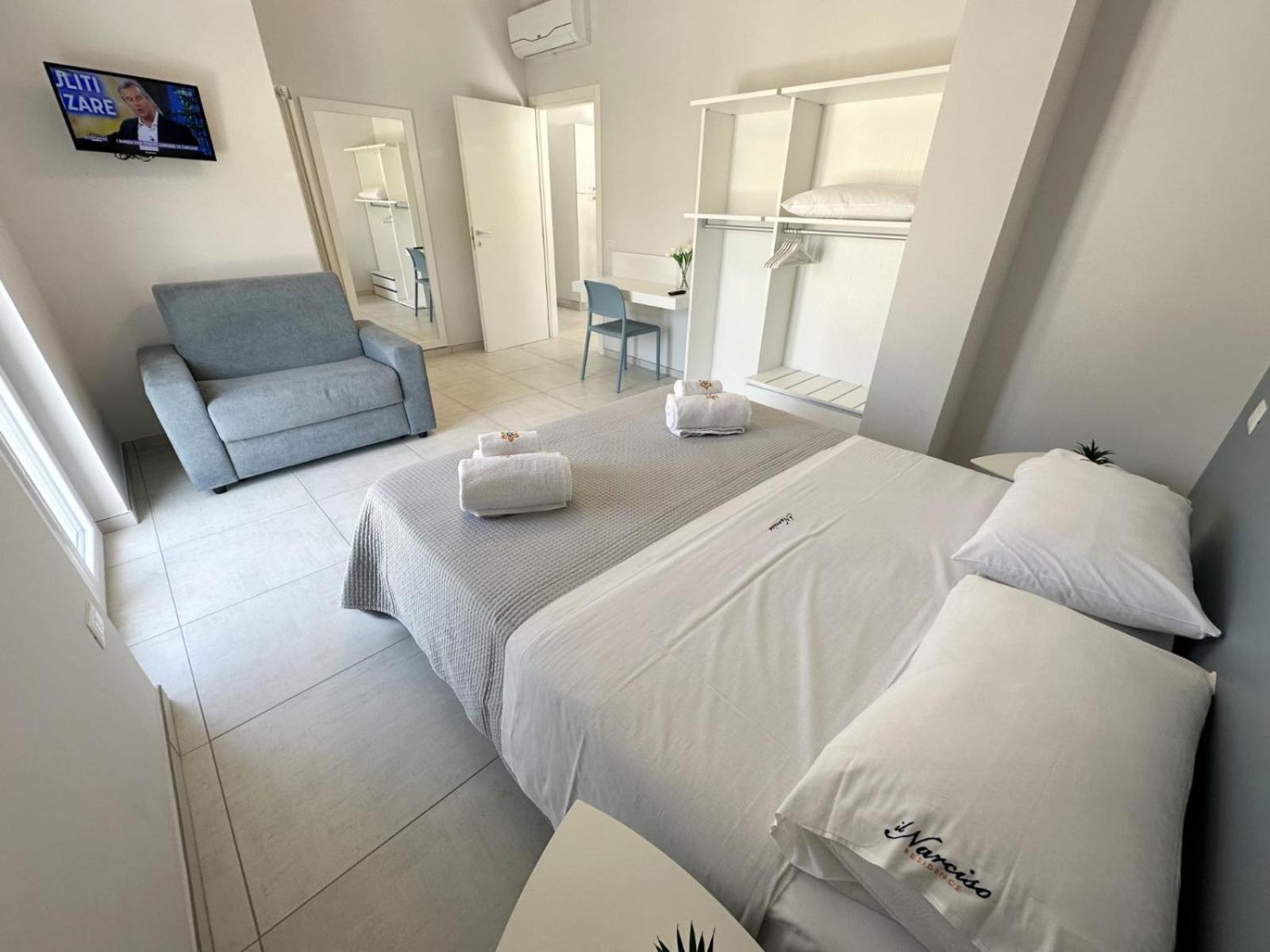 Il Narciso Residence Тропеа Екстериор снимка