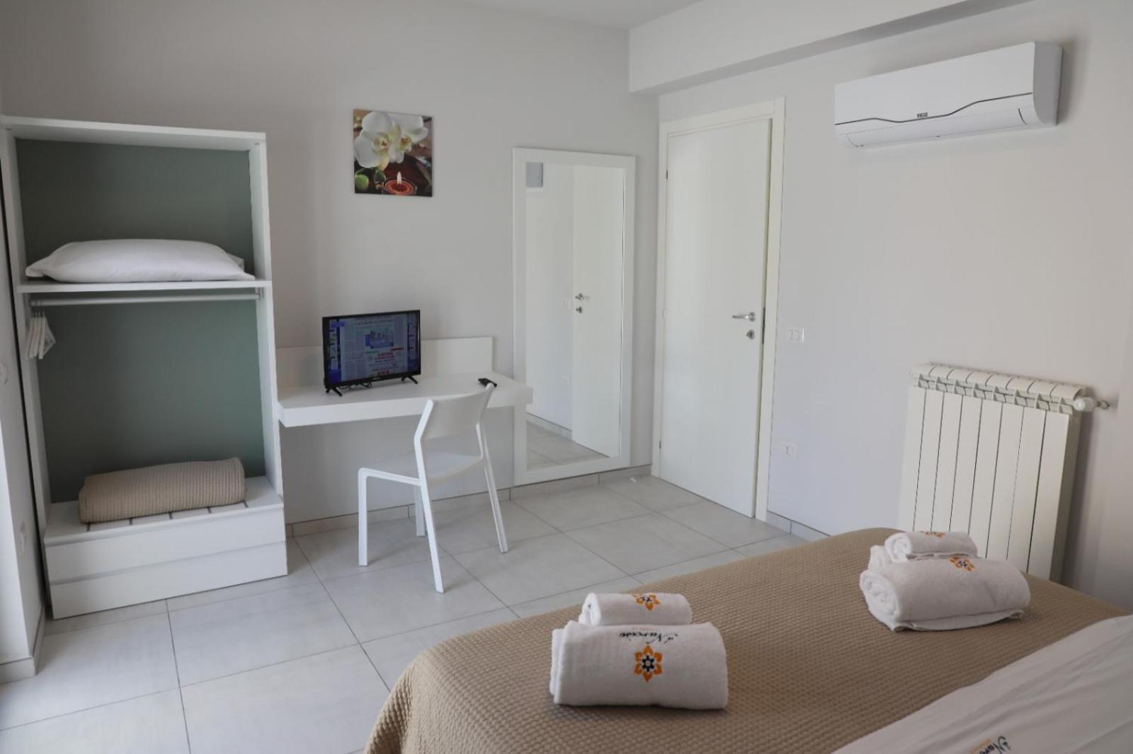 Il Narciso Residence Тропеа Екстериор снимка